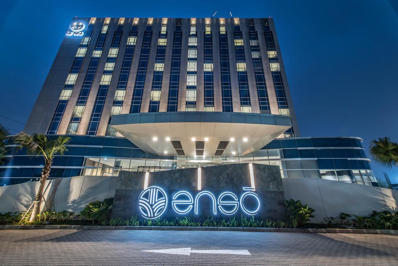 Enso Hotel Cikarang Exterior foto